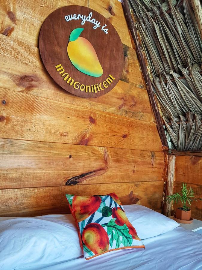 El Buho Bacalar Eco-Cabanas Hostal Bagian luar foto