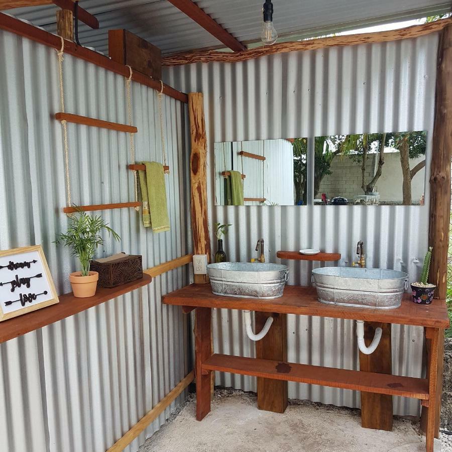 El Buho Bacalar Eco-Cabanas Hostal Bagian luar foto