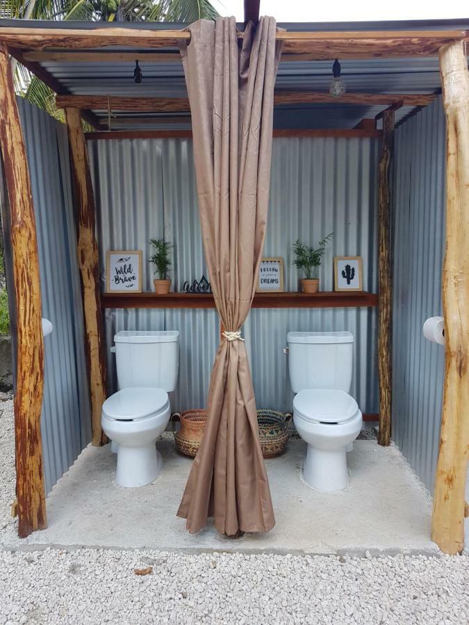 El Buho Bacalar Eco-Cabanas Hostal Bagian luar foto