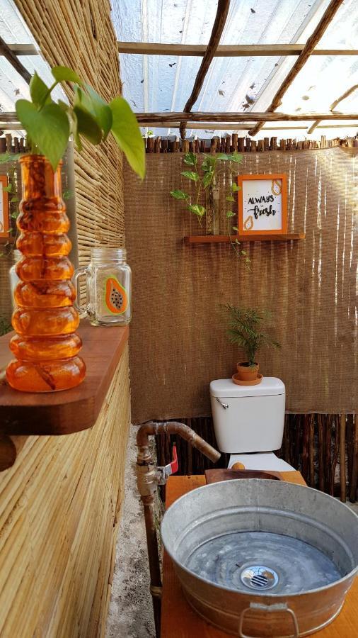 El Buho Bacalar Eco-Cabanas Hostal Bagian luar foto